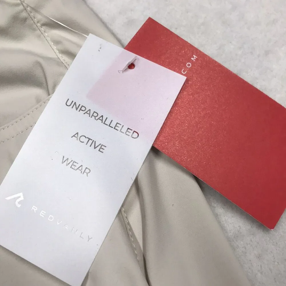 NWT REDVANLY Kent Golf Pants Men L (34x34) Stone Tan Glyding Nylon Stretch